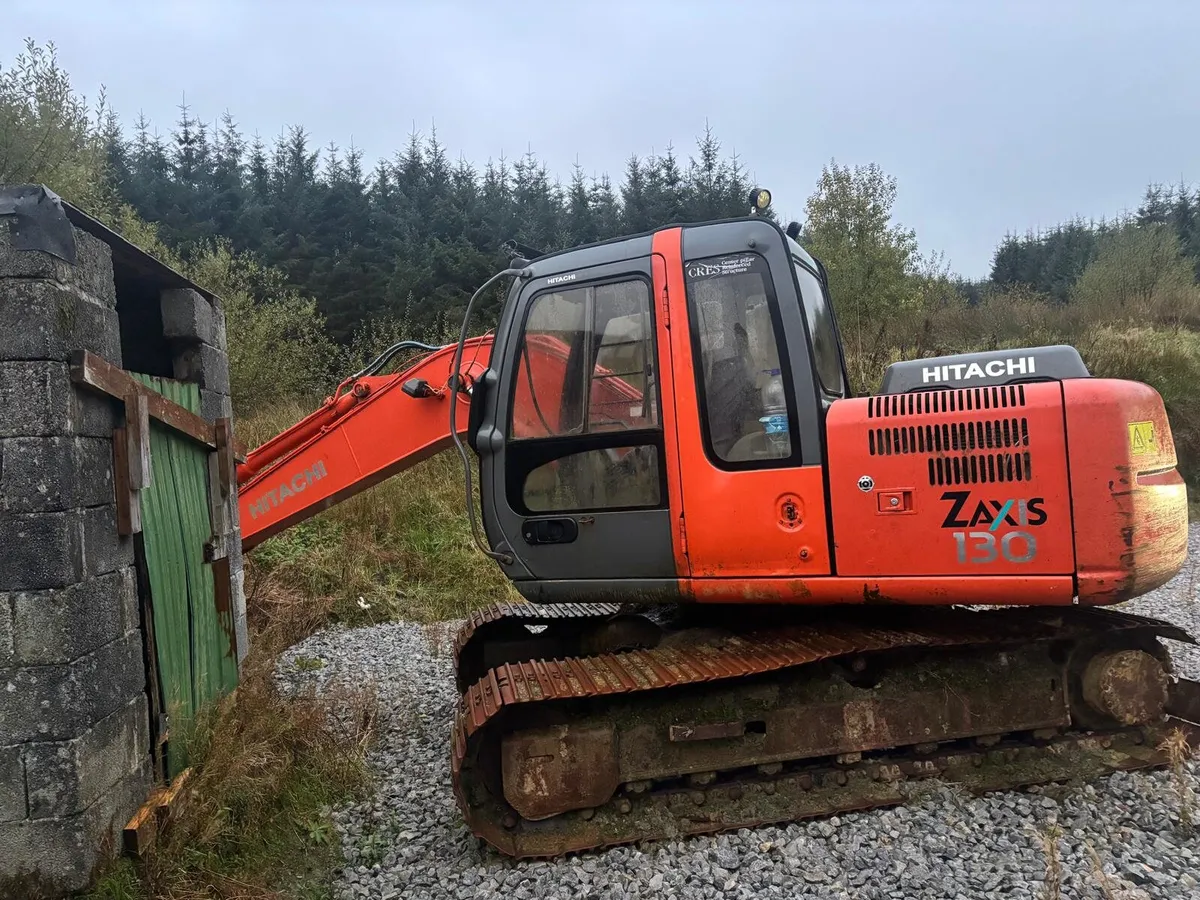 Hitachi digger - Image 1