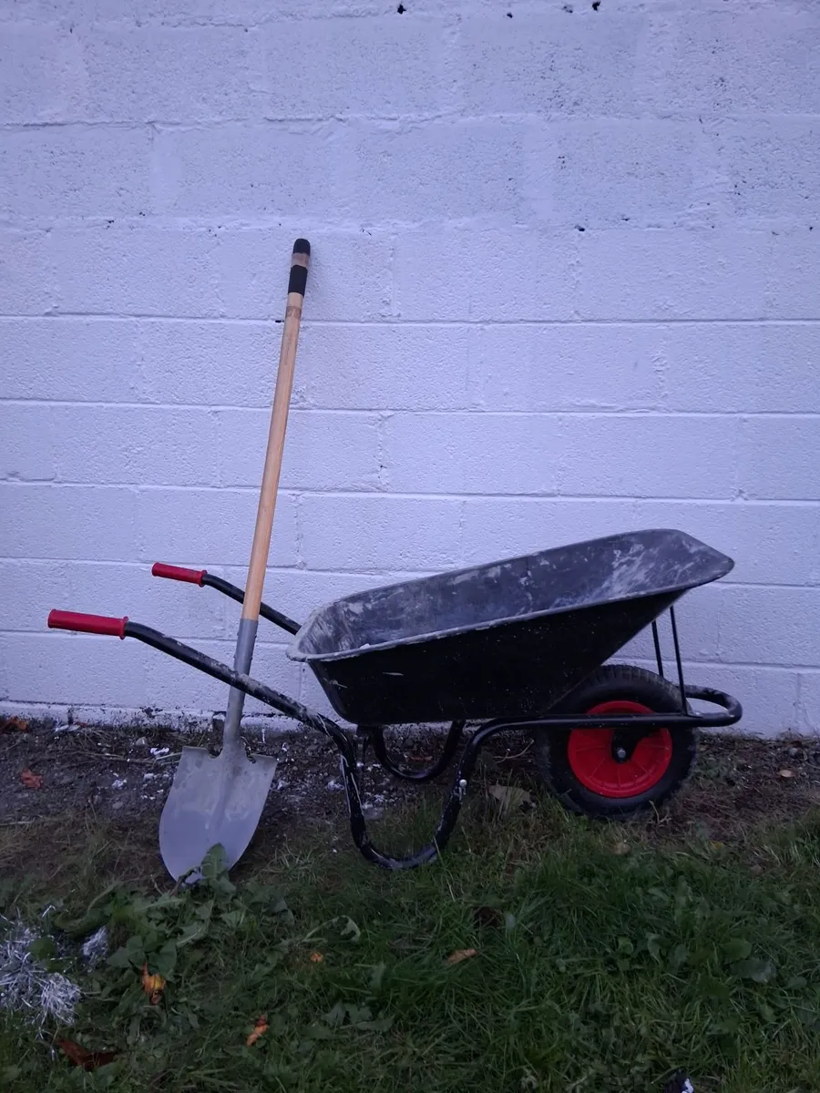WHEEL  BARROW.  (NEW) - Image 2