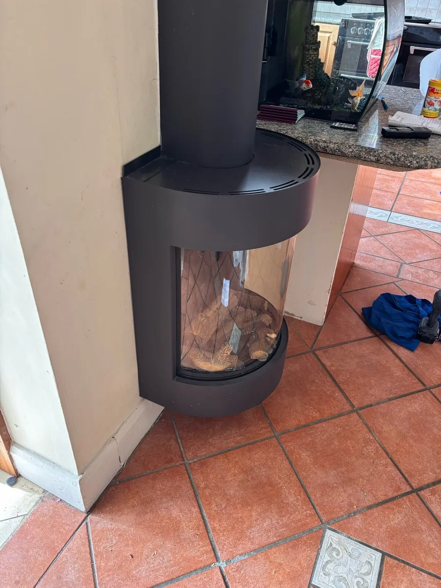 Wall mounted gas stove - Image 4