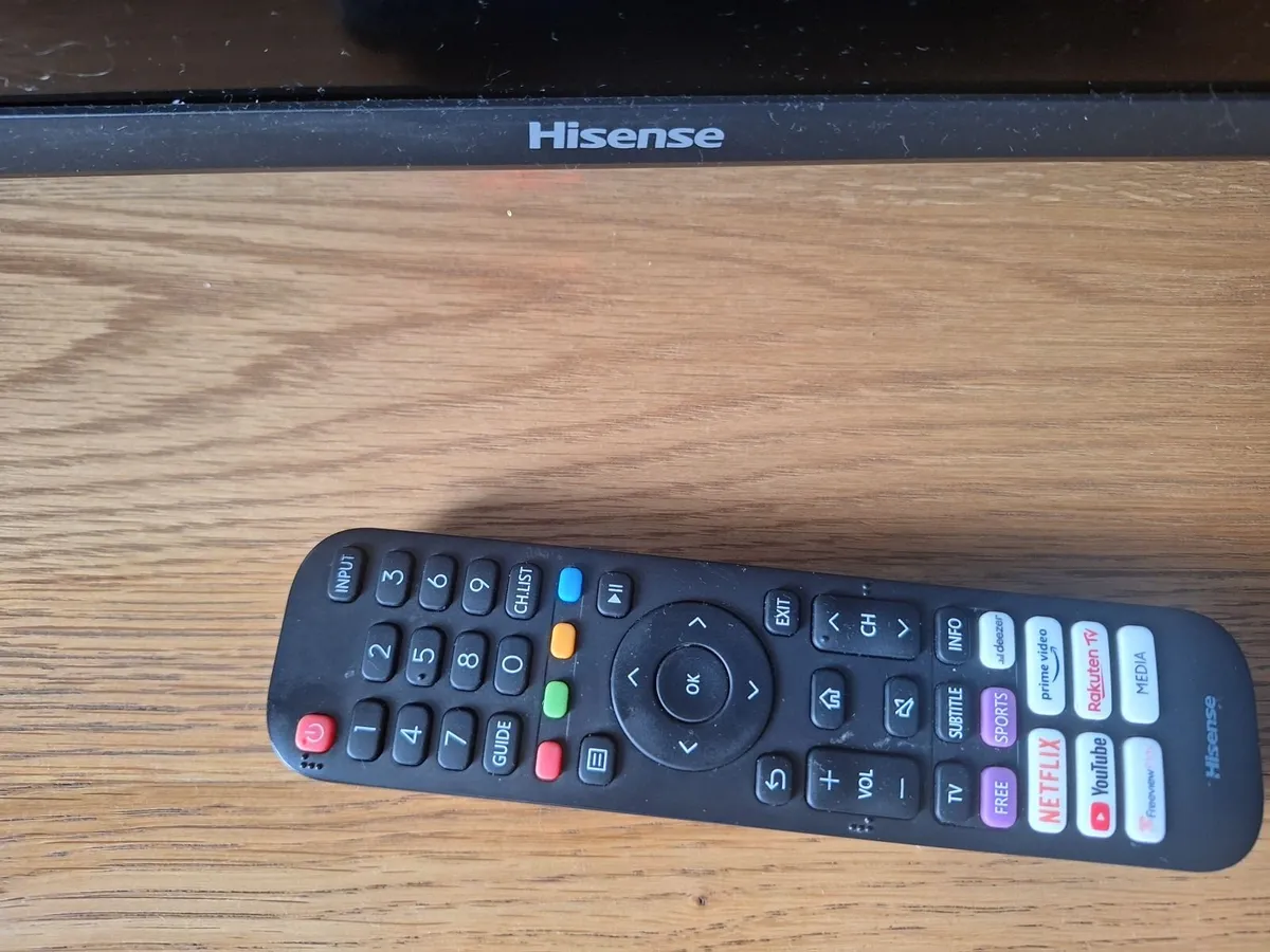 Hisense 34 inch Smart TV - Image 3