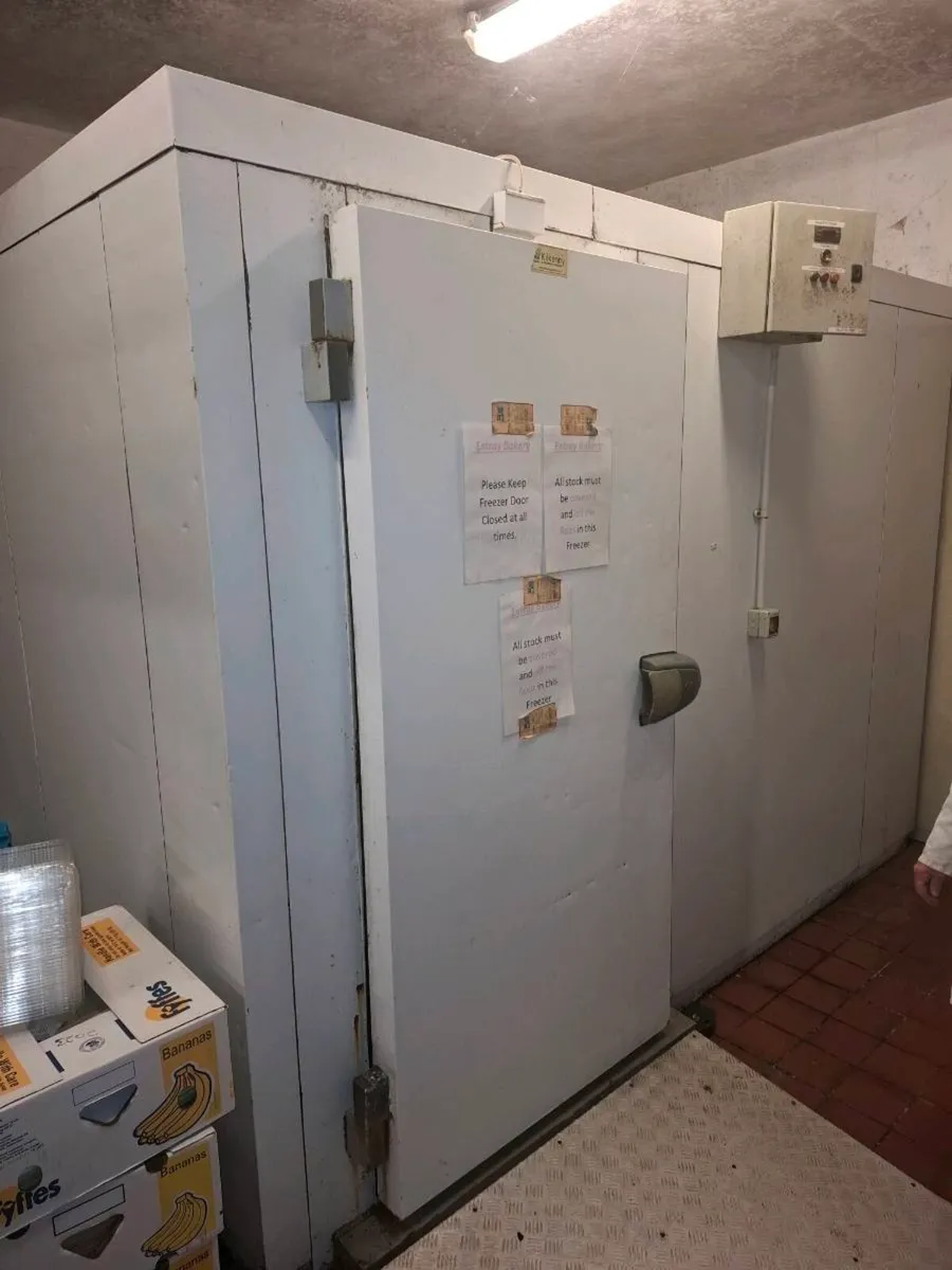 Contents of Bakery - Image 4