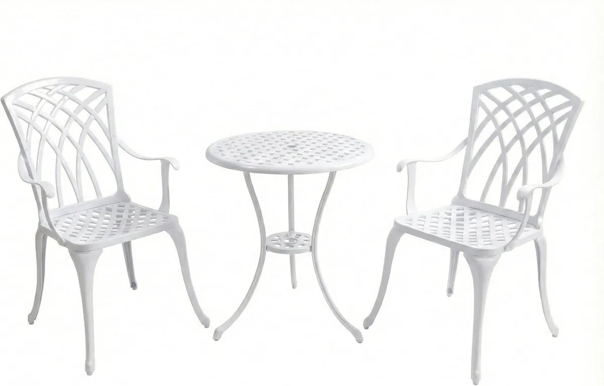 Luxurious Garden and Patio Table 2 Large Chairs - Image 1