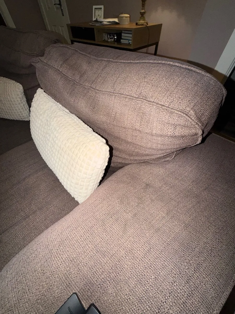 Couch - Image 3