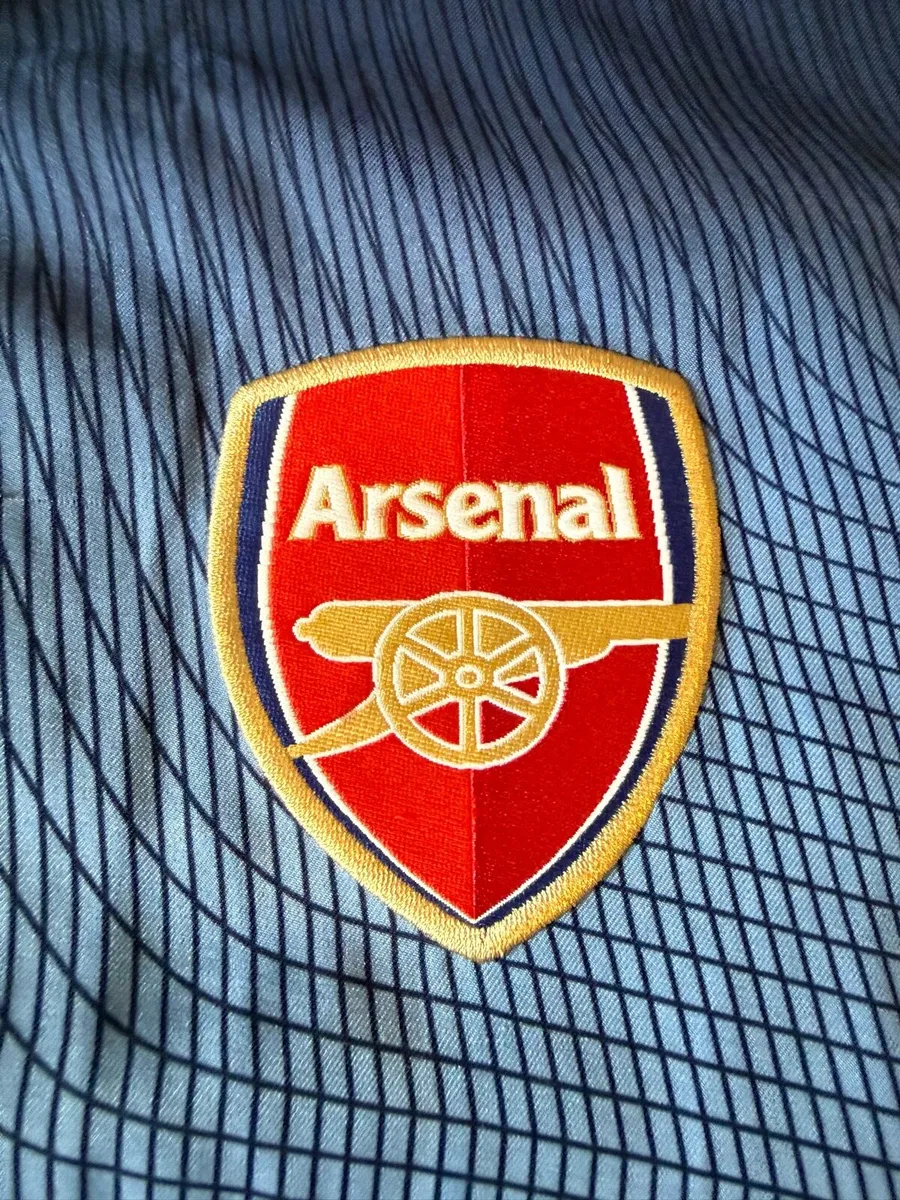 Vintage Arsenal 2002-2004 Away shirt (Blue) - Image 2