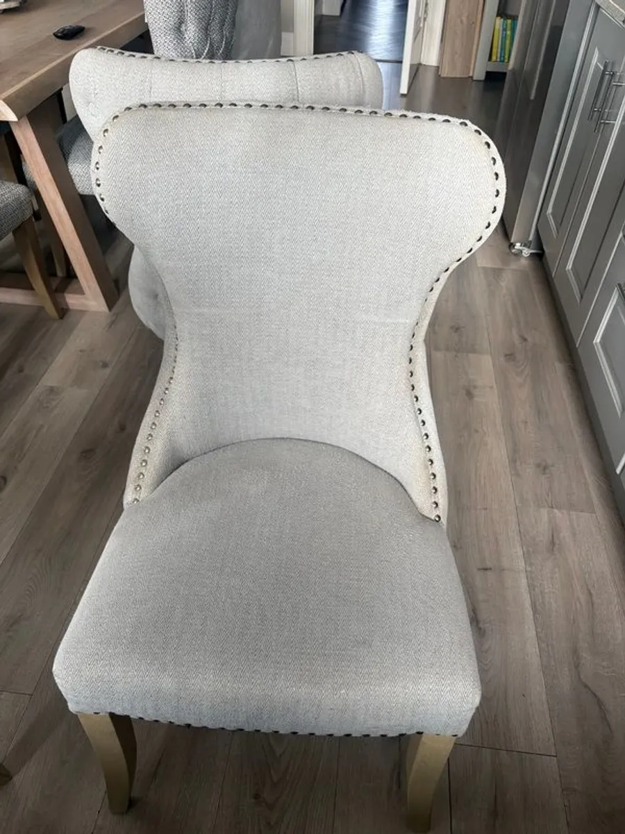 6 baroque grey button chairs - Image 3