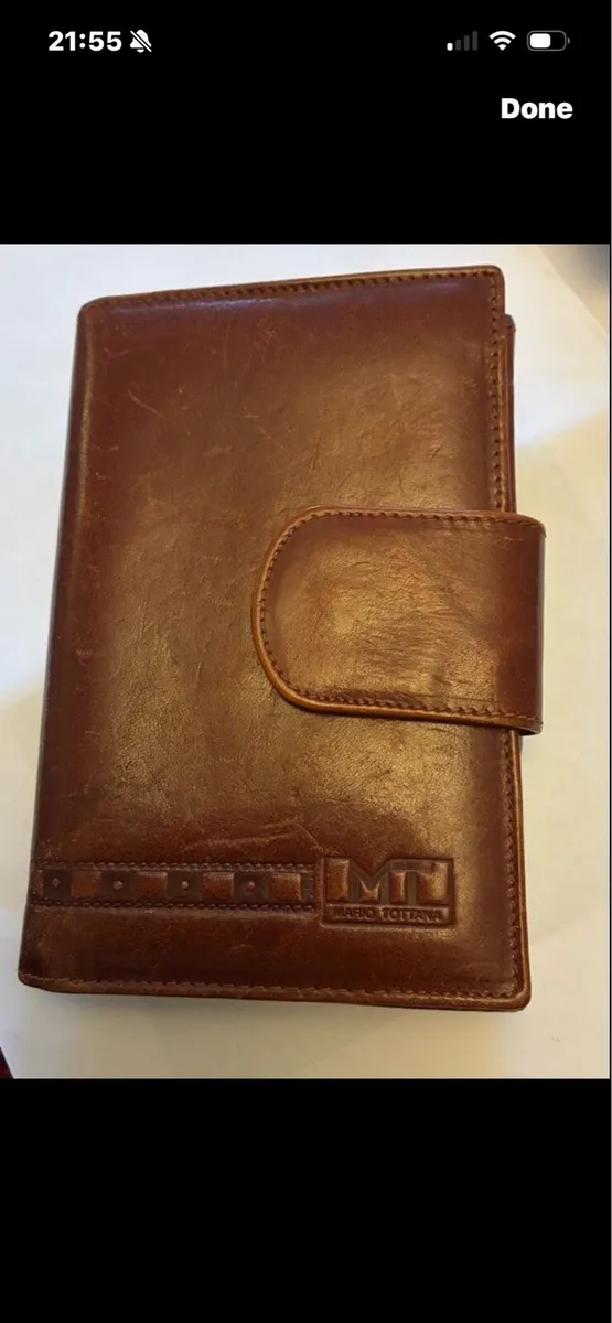 Quality Leather Purse/ Travel Wallet - Image 1