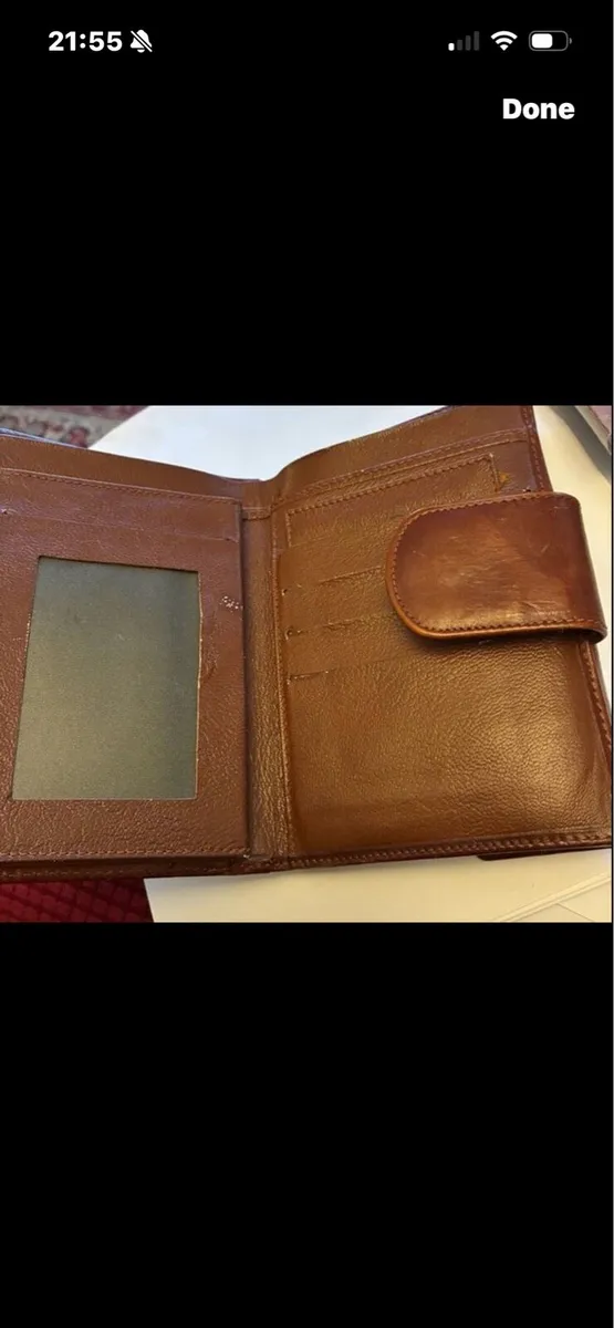 Quality Leather Purse/ Travel Wallet - Image 2