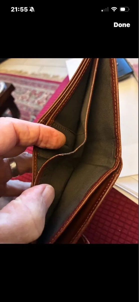 Quality Leather Purse/ Travel Wallet - Image 3