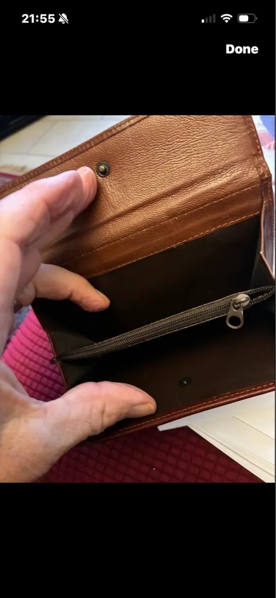 Quality Leather Purse/ Travel Wallet - Image 4