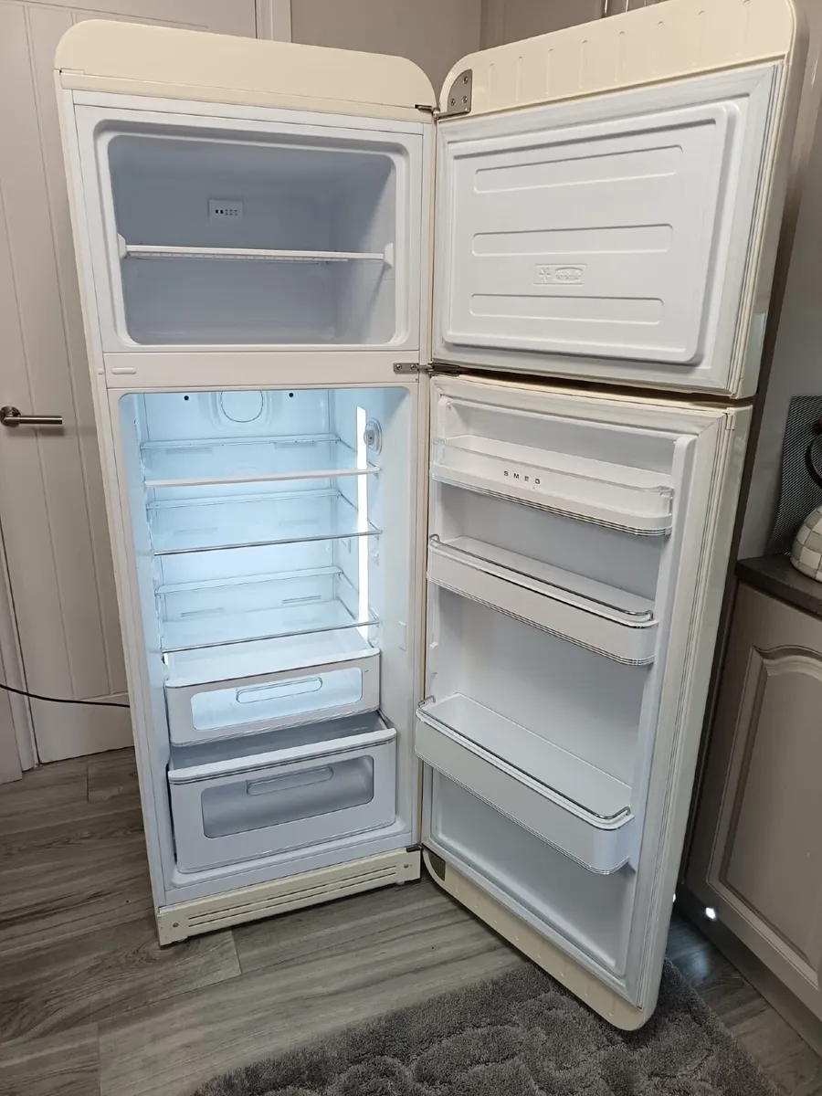 SMEG Fab 30 fridge freezer - Image 3