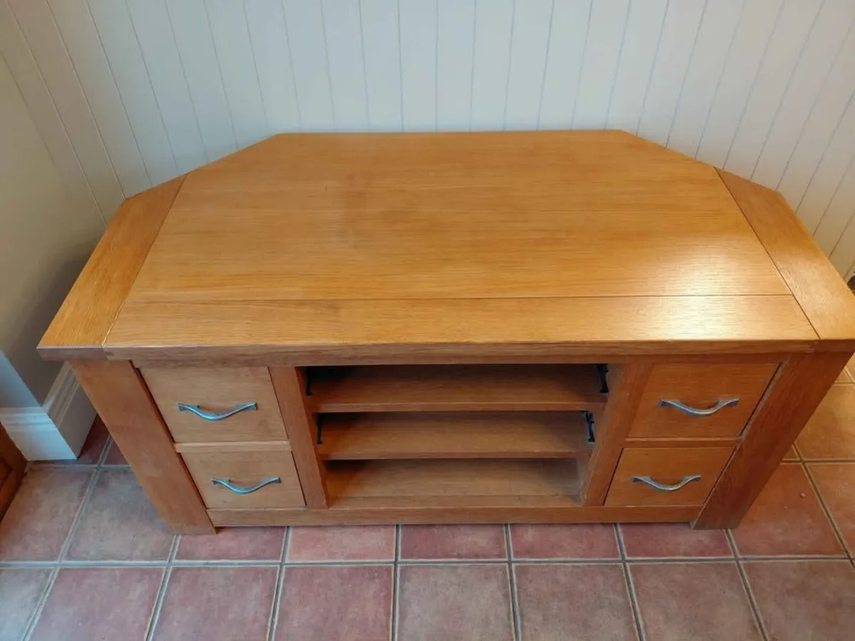 Solid Oak TV Unit - Image 2