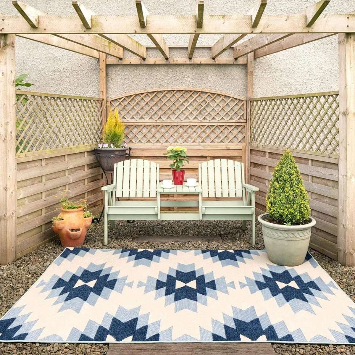 Zigzag Tribal Summer Washable Plastic Flatweave - Image 2