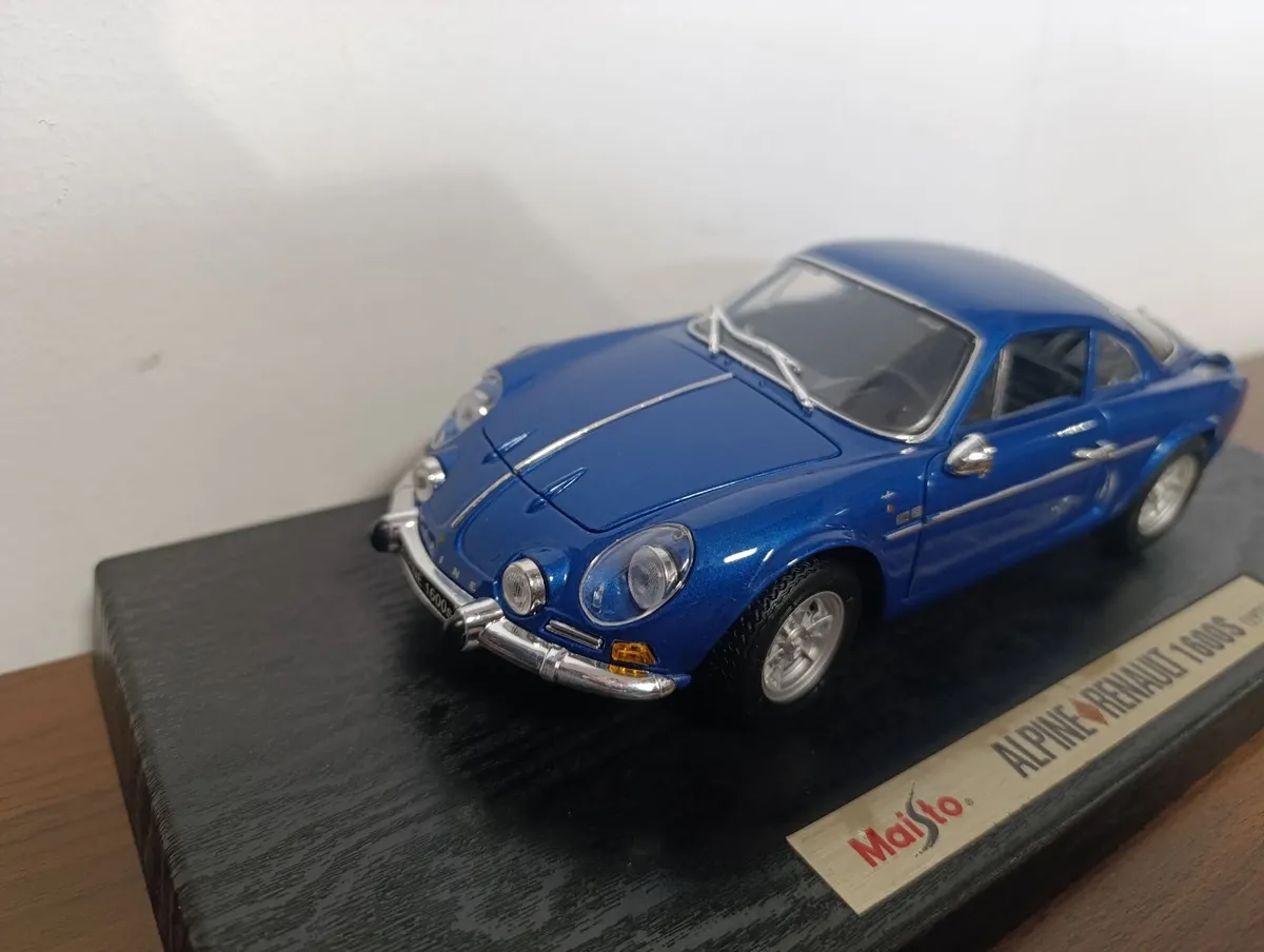 Diecast Cars 1:18 - Image 4