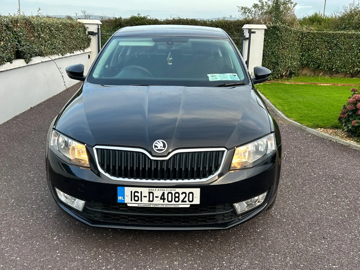 Skoda Octavia 2016 - Image 2