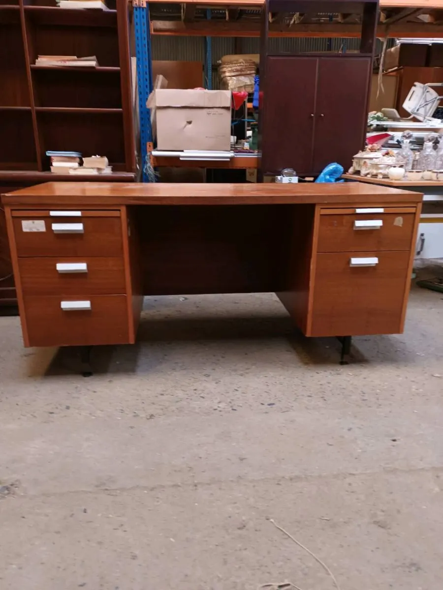 Office Desk - Image 2