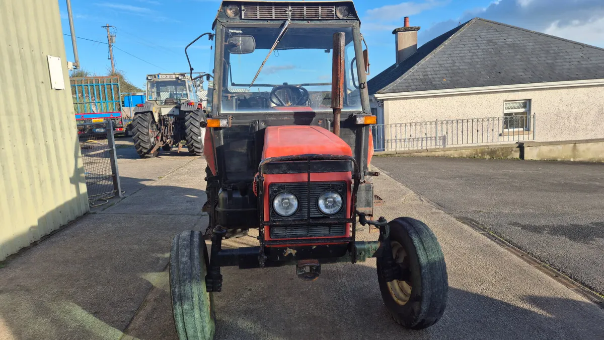 ZETOR 6211 TRACTOR - Image 3