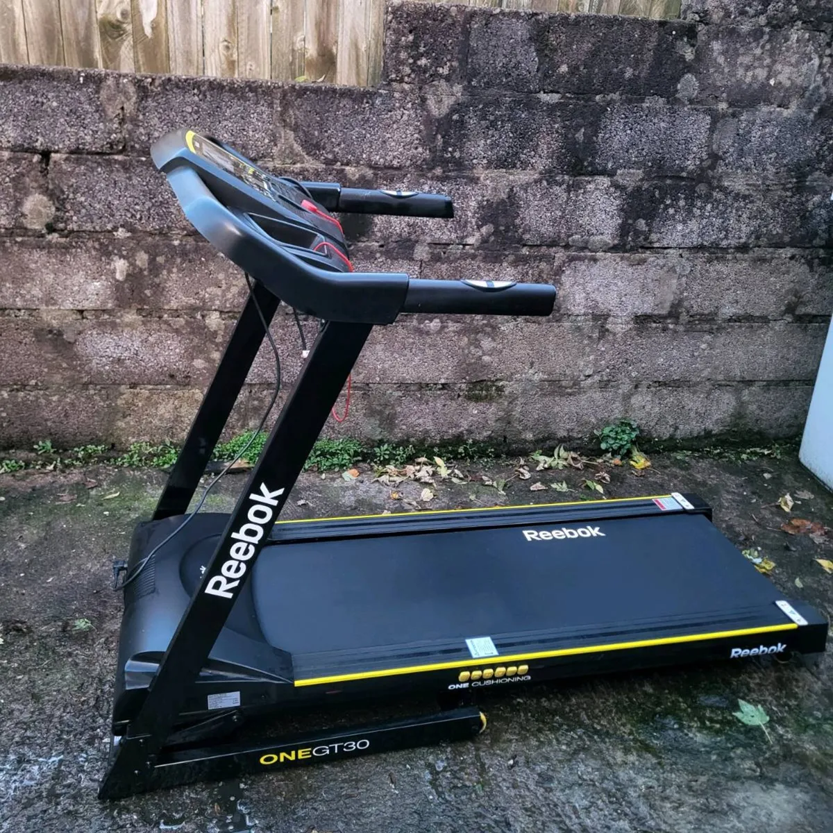 Reebok treadmill GT30. - Image 4