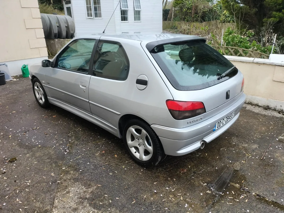 306gti6 on hold - Image 2