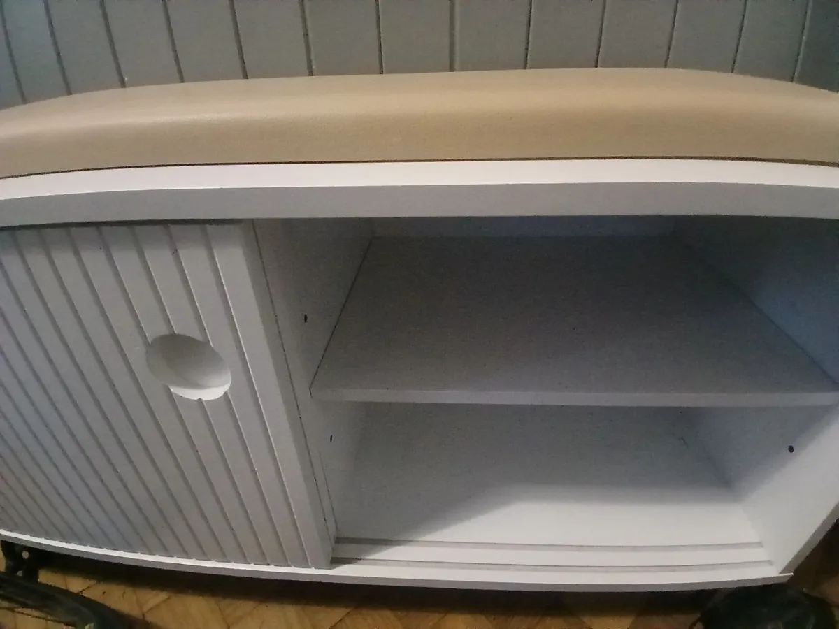 Shoe Storage Bench - Image 4