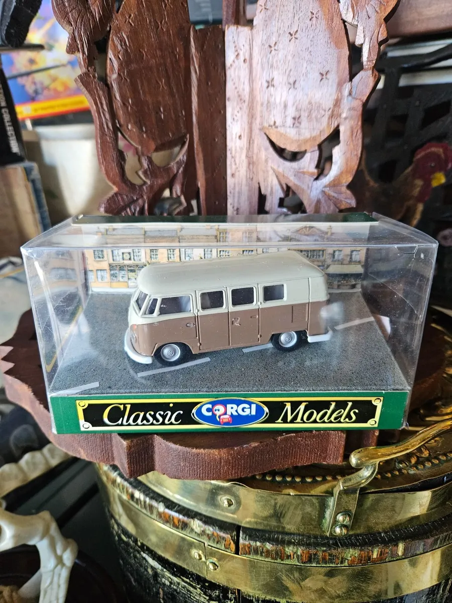 Corgi VW Van - Image 1