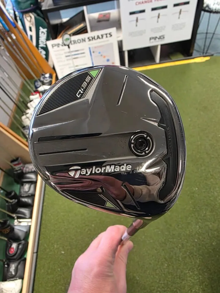 Taylormade Qi35 7 Wood - Image 1