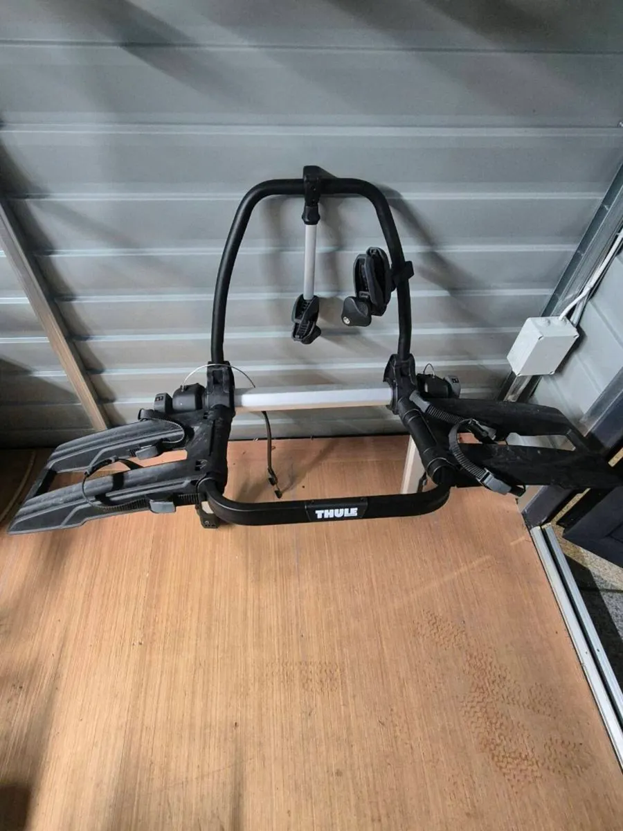 Thule Outway rear mount 2 bike rack - Image 3