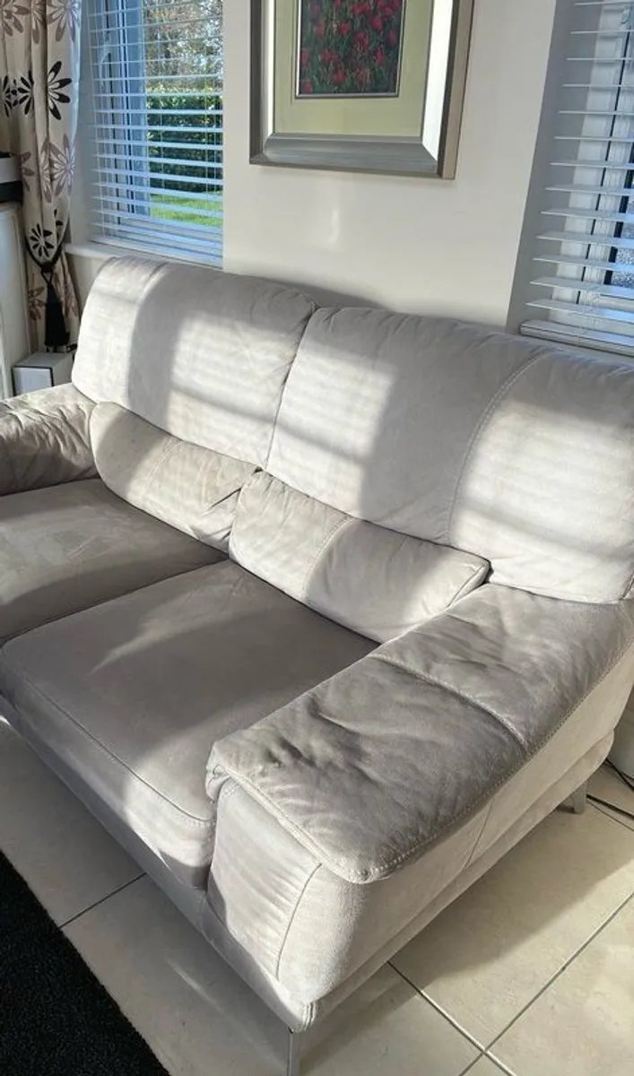 2 x 2 seater sofas - Image 2
