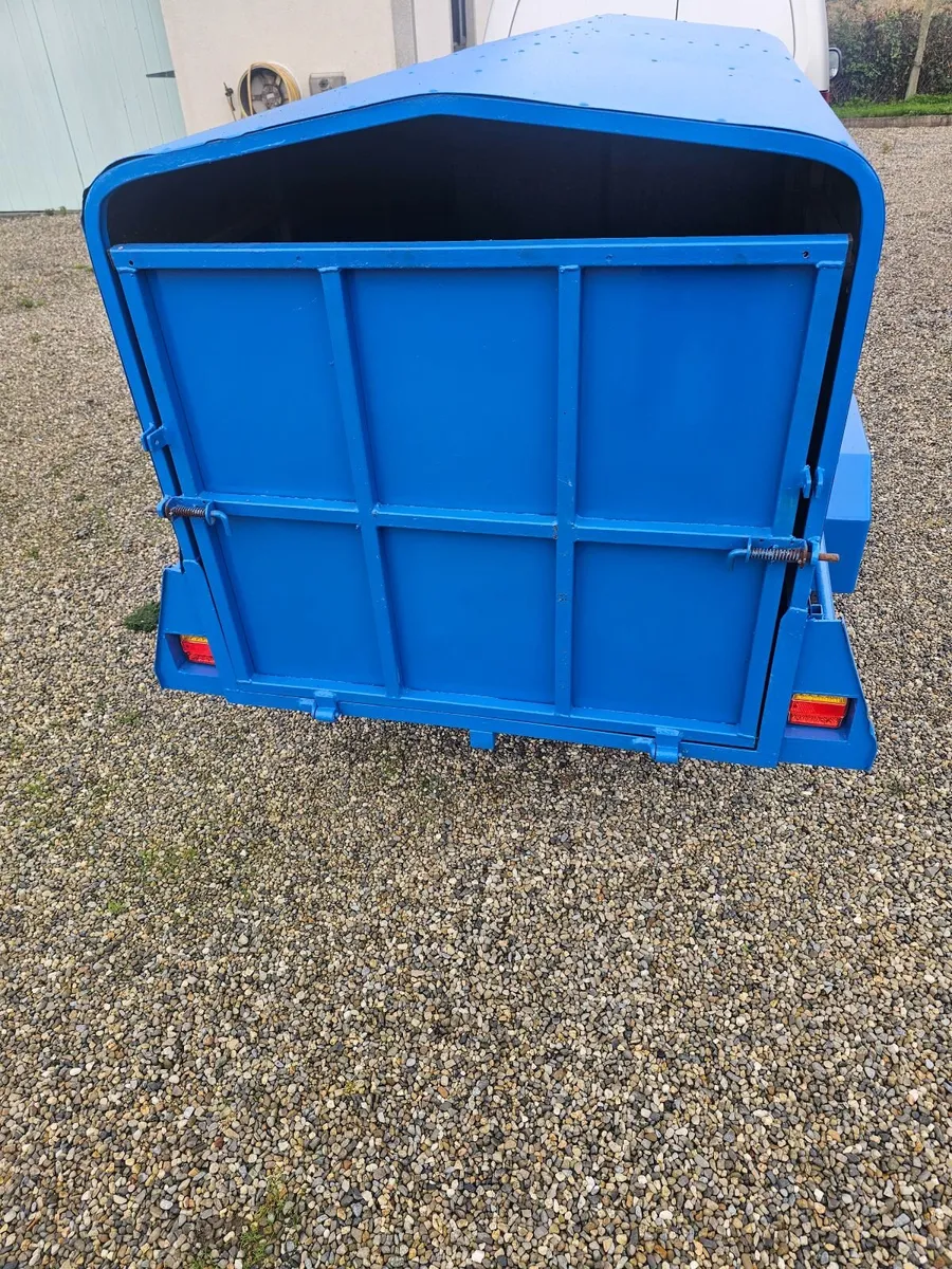 7x4 enclosed trailer €1100 - Image 2