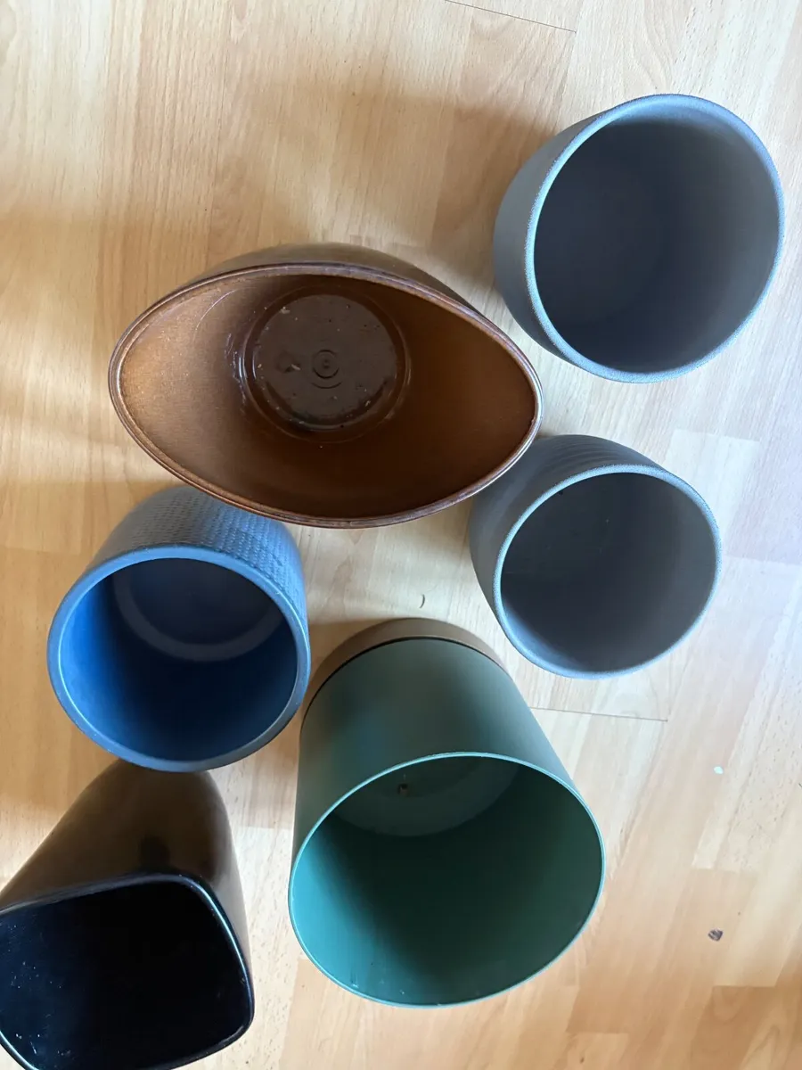 Pots - Image 4