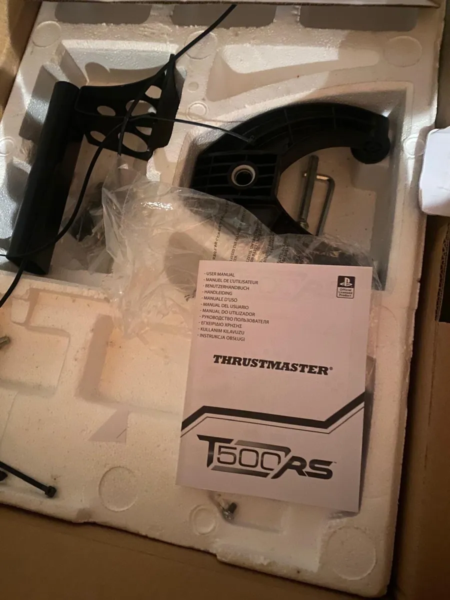 Racing wheel - Image 2