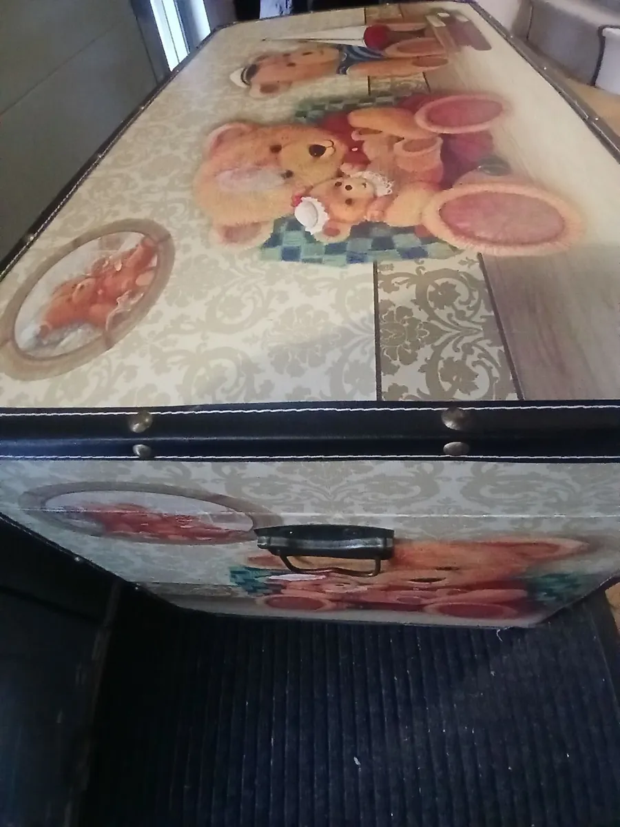 Toy storage blanket box - Image 2