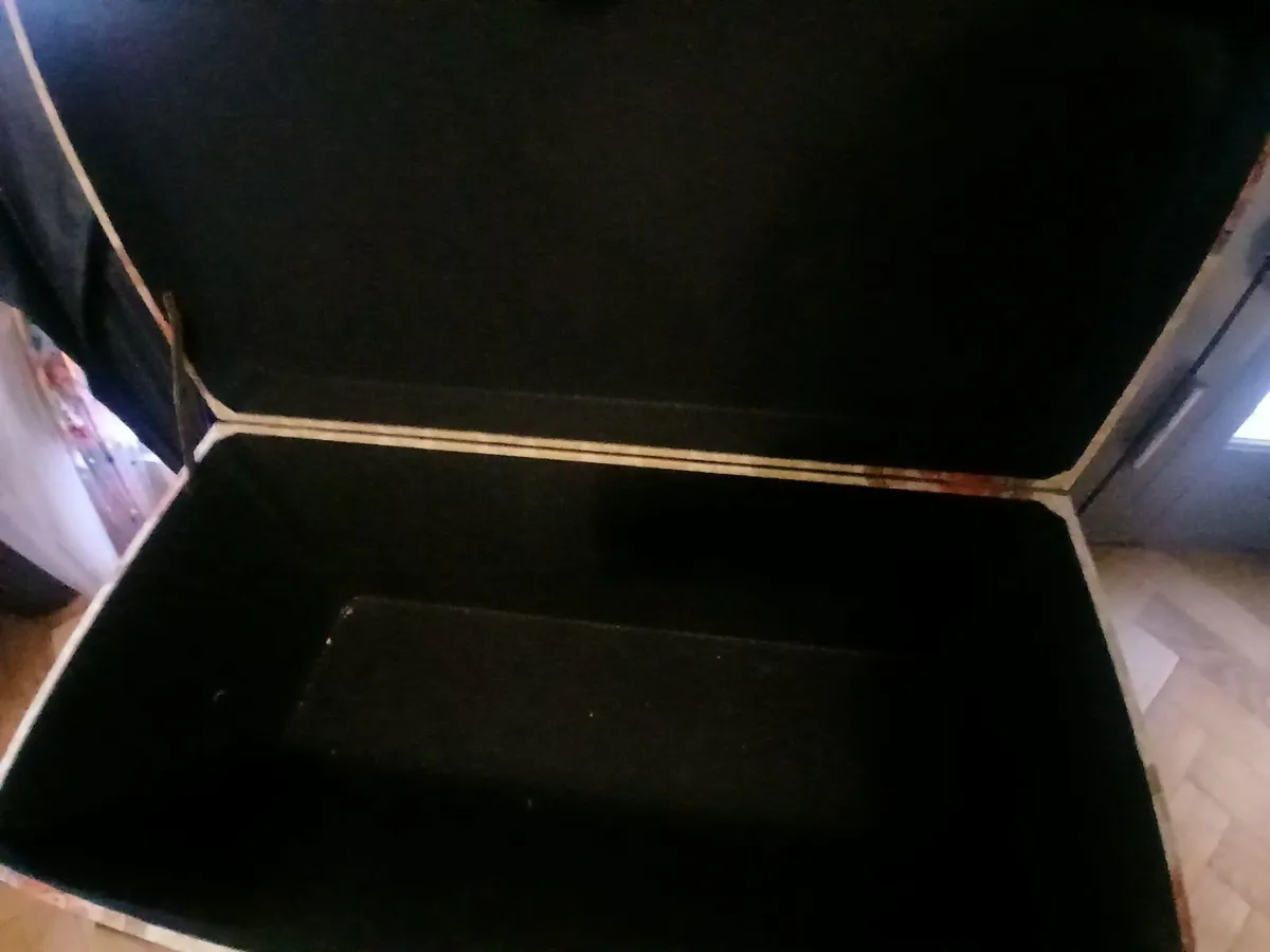 Toy storage blanket box - Image 3
