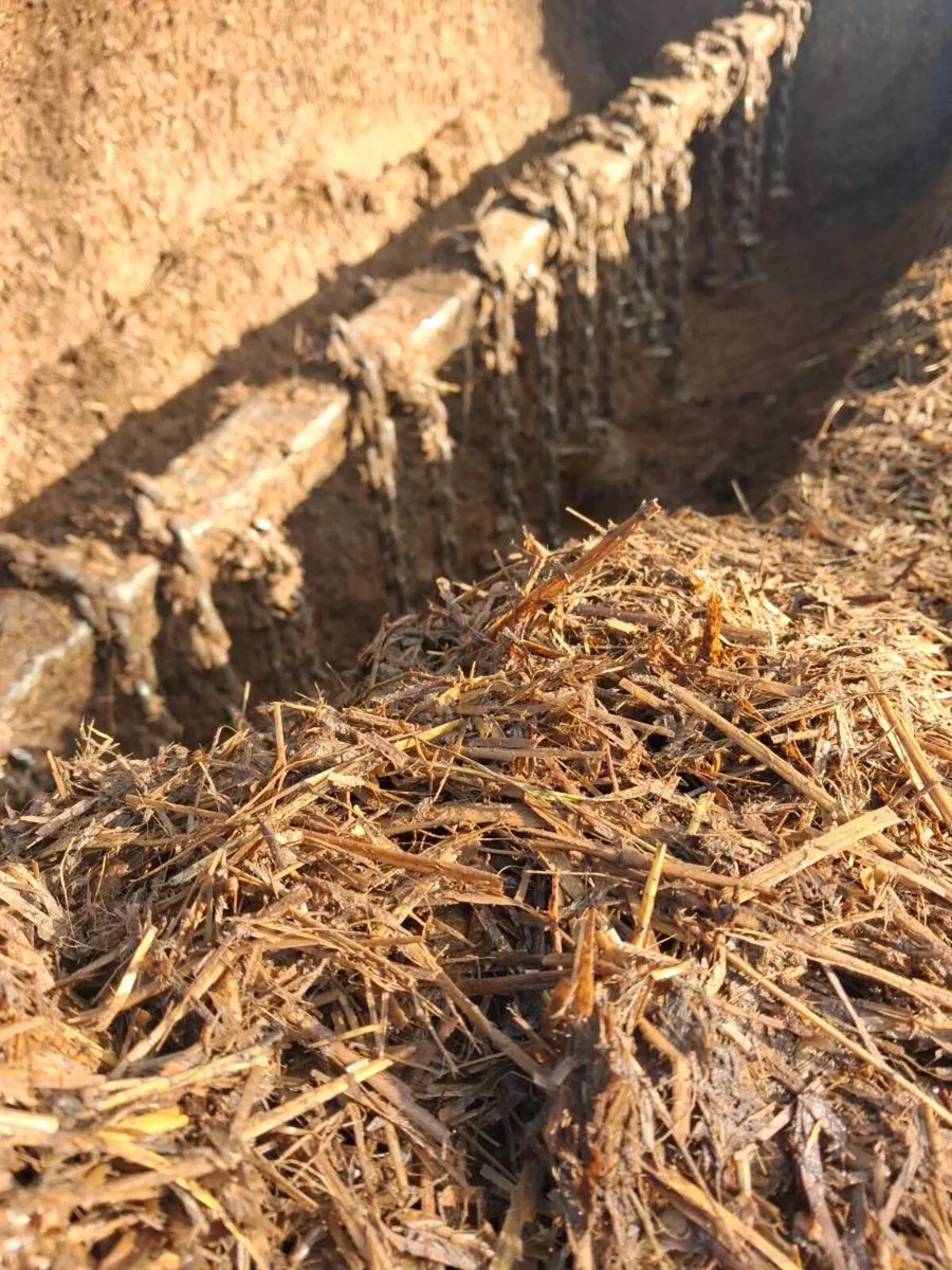 Dung spreader - Image 1