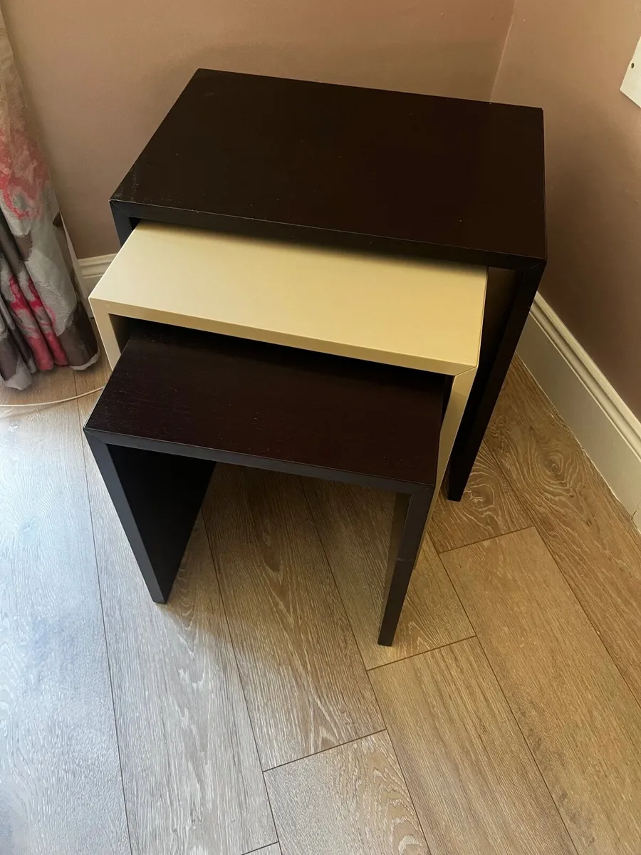 Nest of tables - Image 3