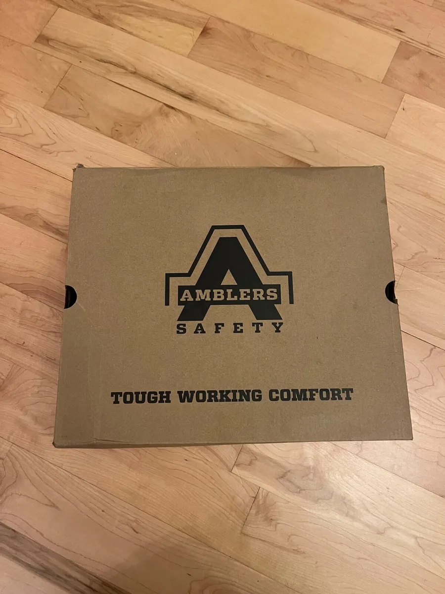 Work boots , steel toe - Image 3