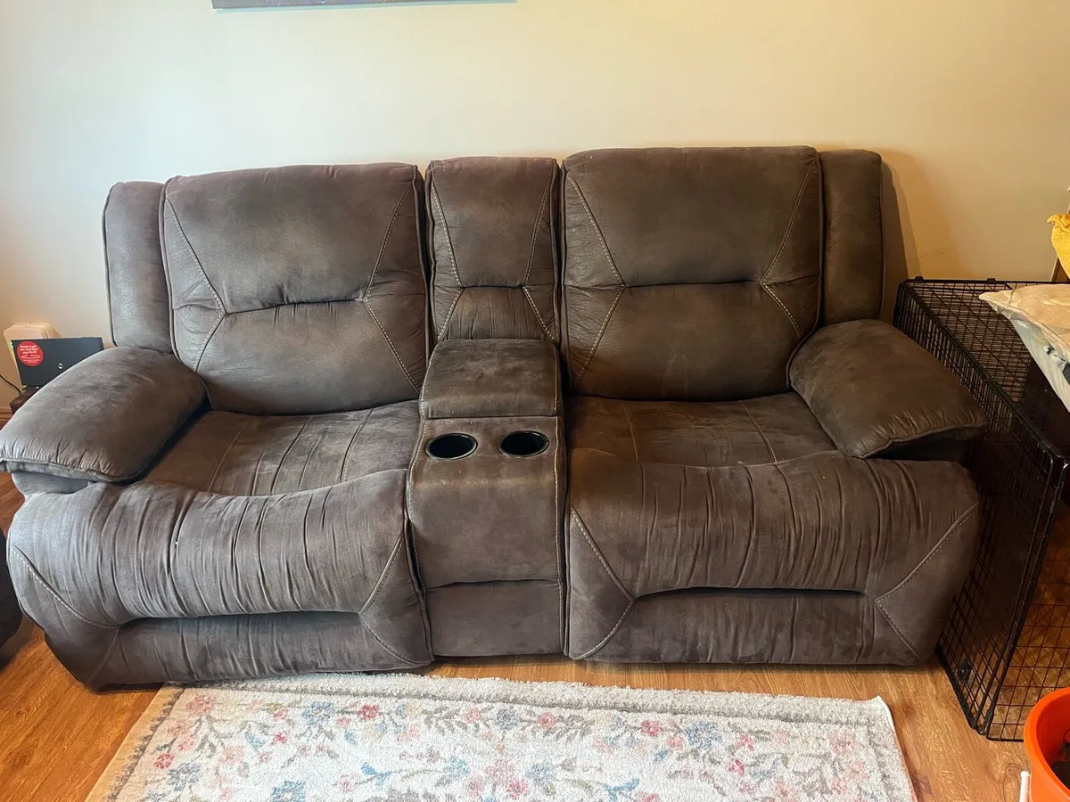 3 and 2 seater recliner couch - Image 1