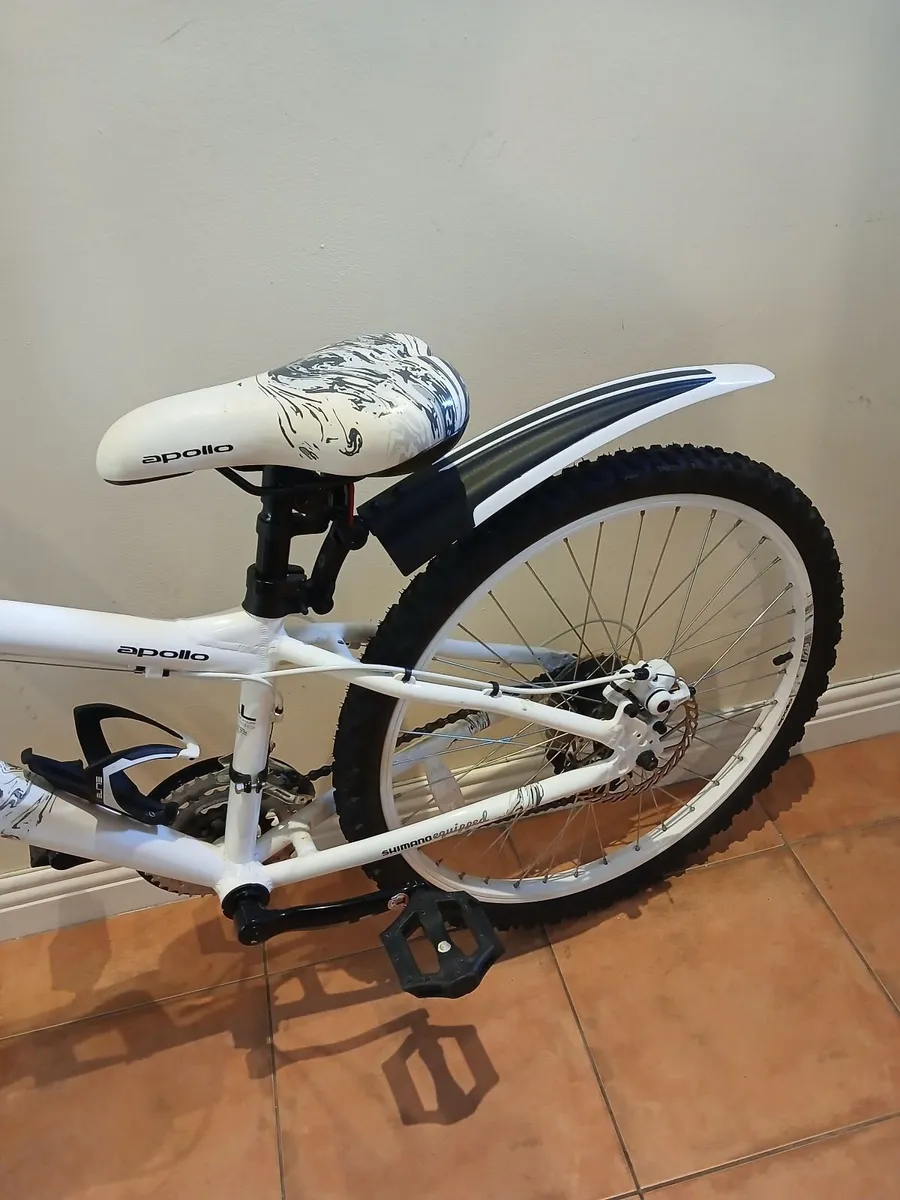 Bicycle - Image 4