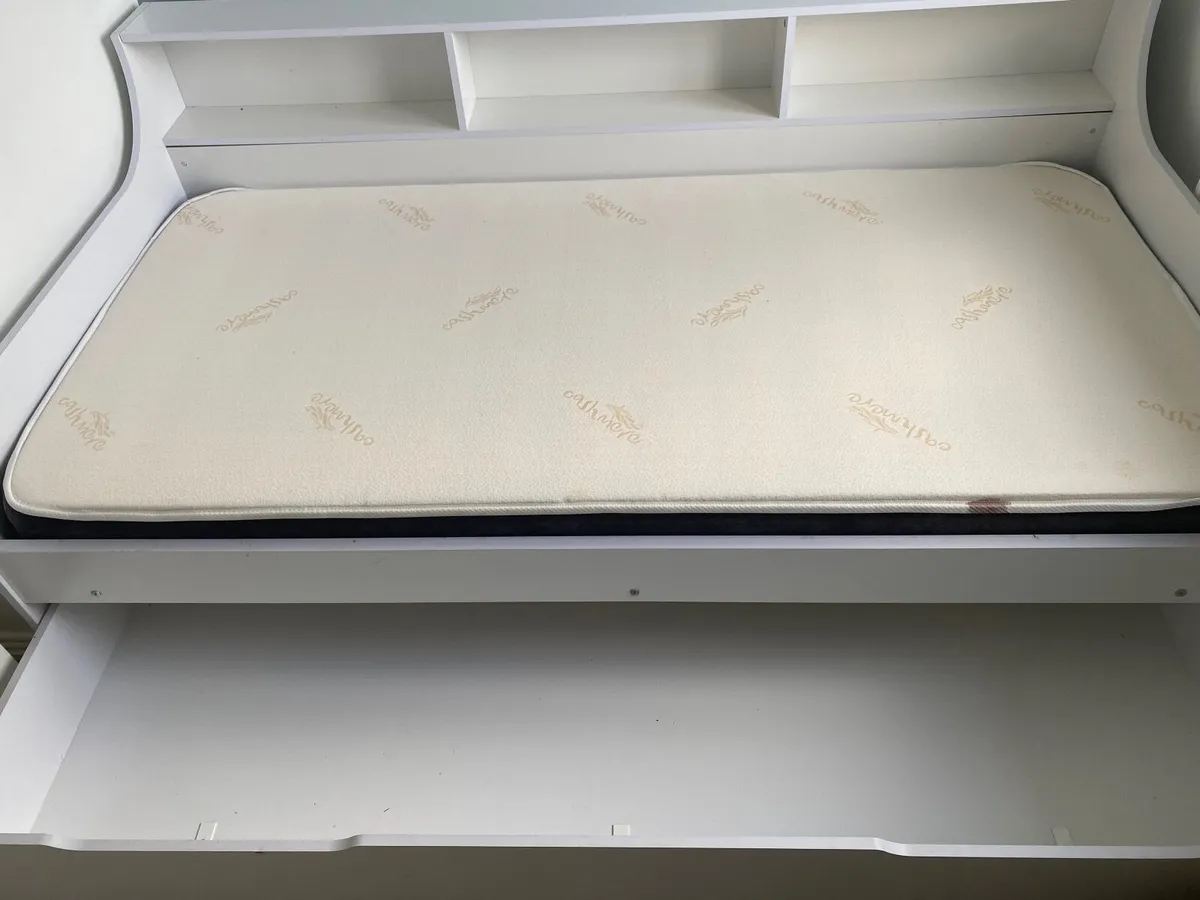 Child’s Bed - Image 2