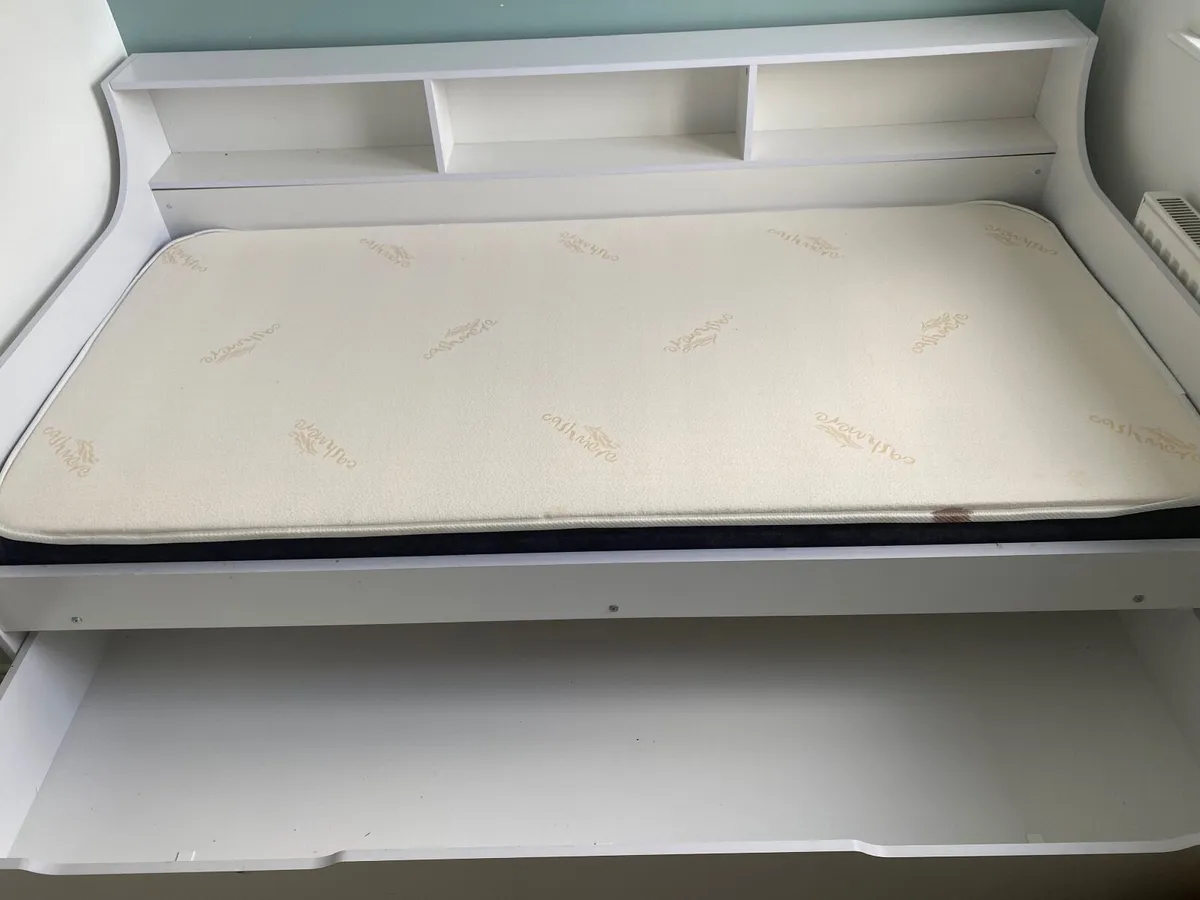 Child’s Bed - Image 3