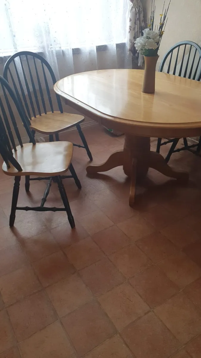Dining Table and 4 Chairs