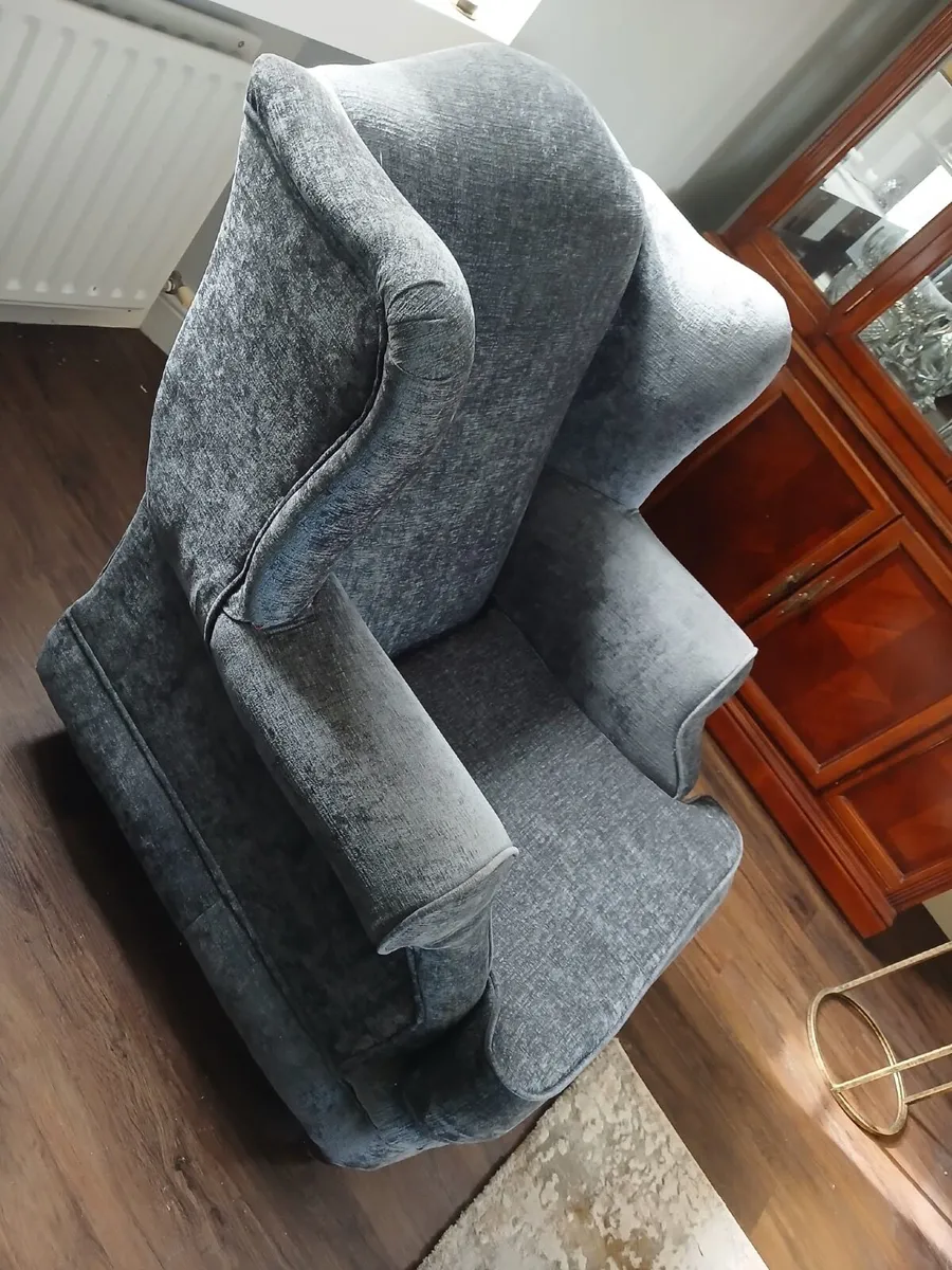 Arm chair - Image 2
