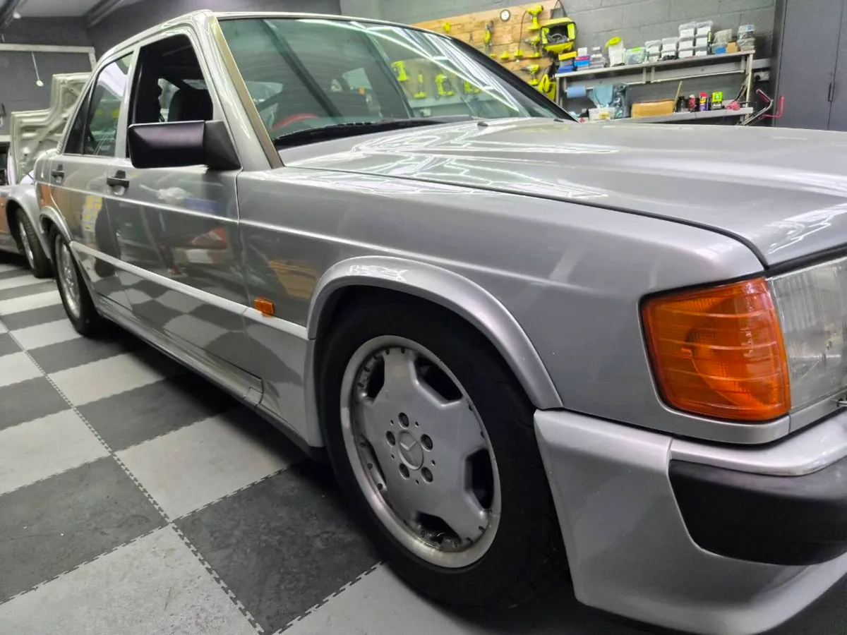 Mercedes 190e Cosworth manual clubsport build - Image 2