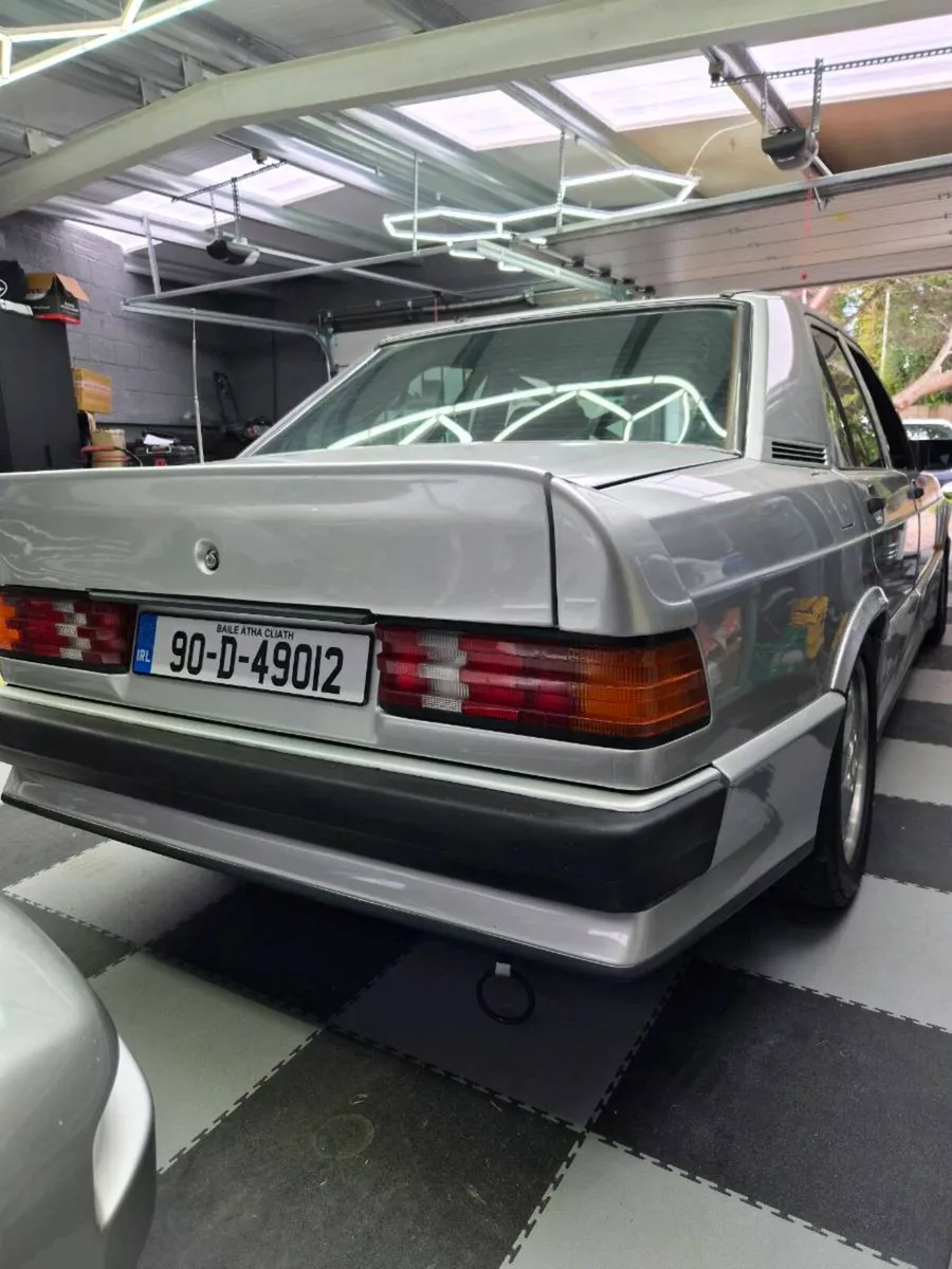 Mercedes 190e Cosworth manual clubsport build - Image 3