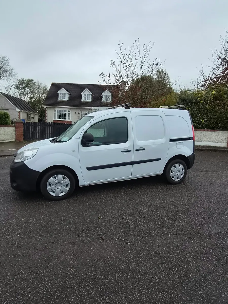 2016 renault kangoo 1.5 diesel - Image 2