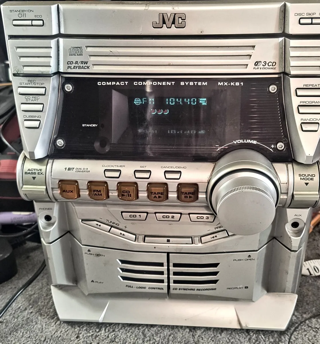 CD Cassette Player AM FM Stereo Tuner - Image 1