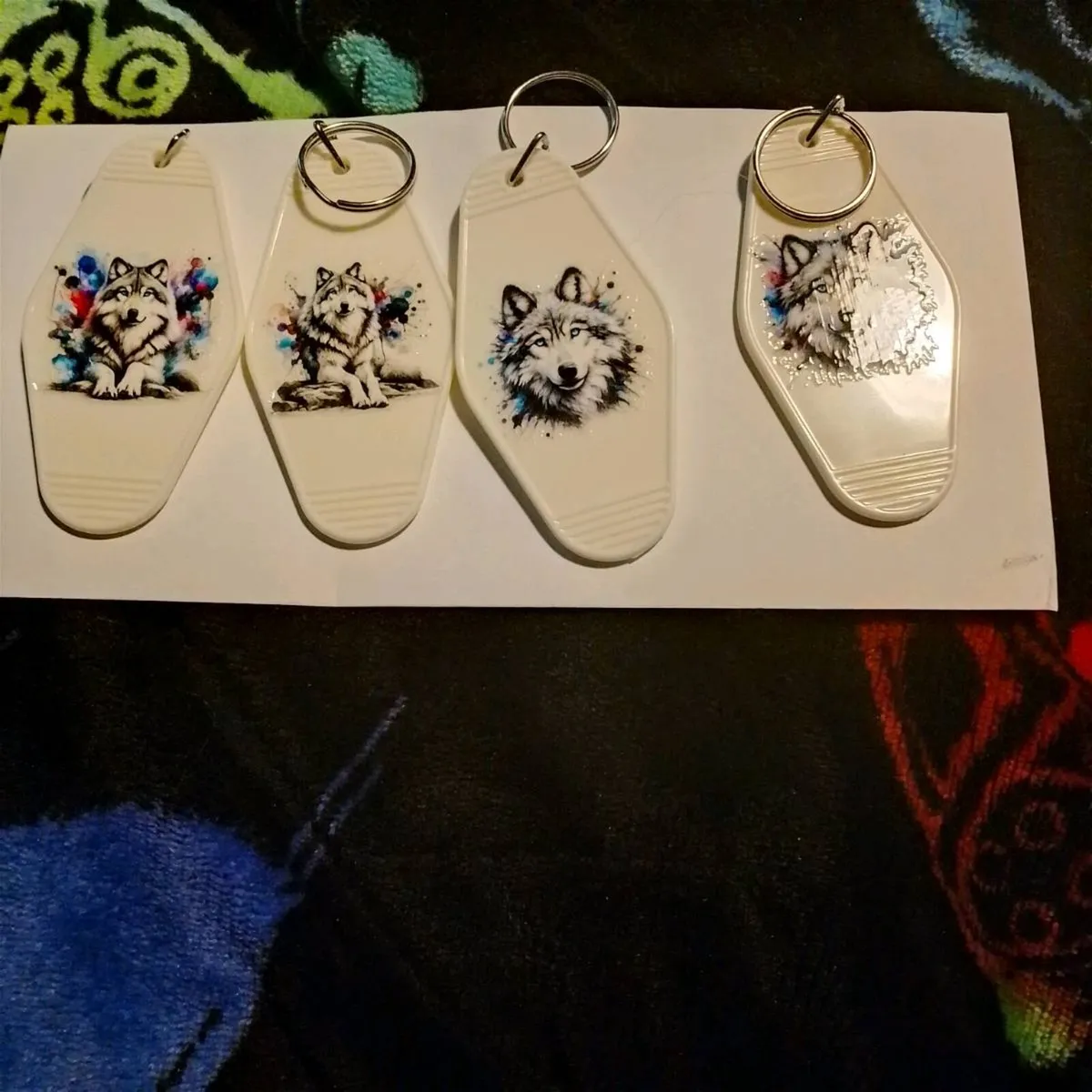 Acrylic Keyrings for sale ideal for Christmas gift - Image 4