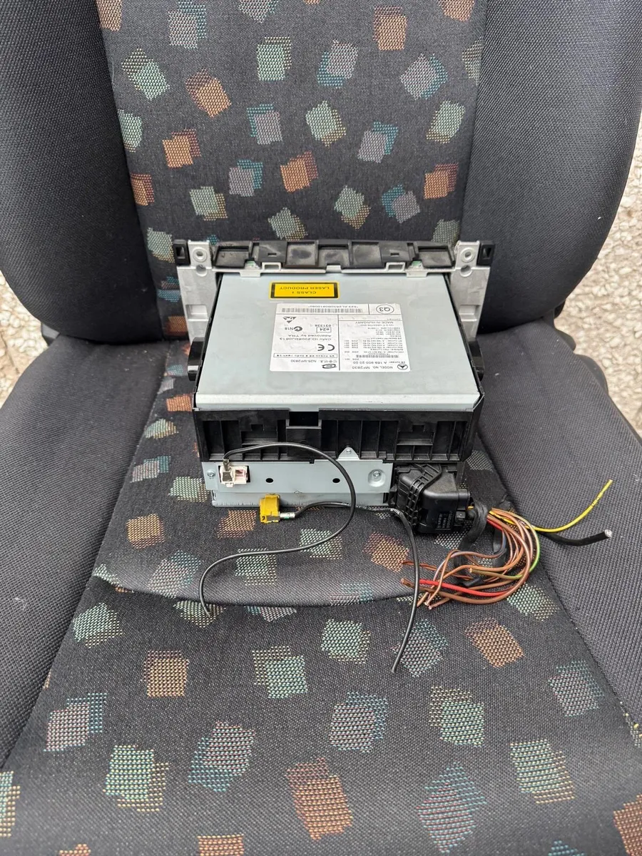 2006-2018 Mercedes-Benz Sprinter - Image 4
