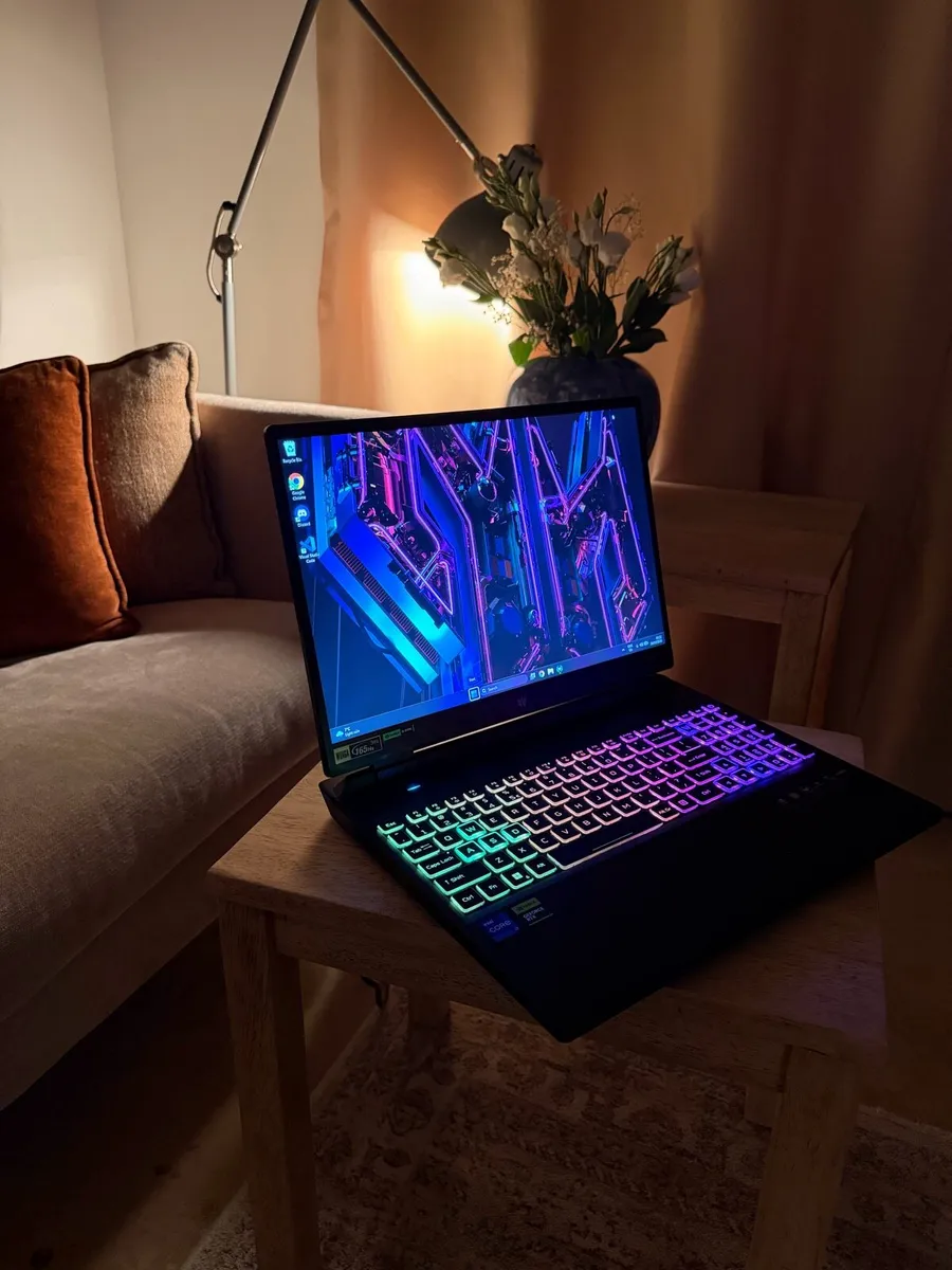 Gaming Laptop – i7, RTX 4060, 16GB RAM, 1.5TB SSD - Image 1