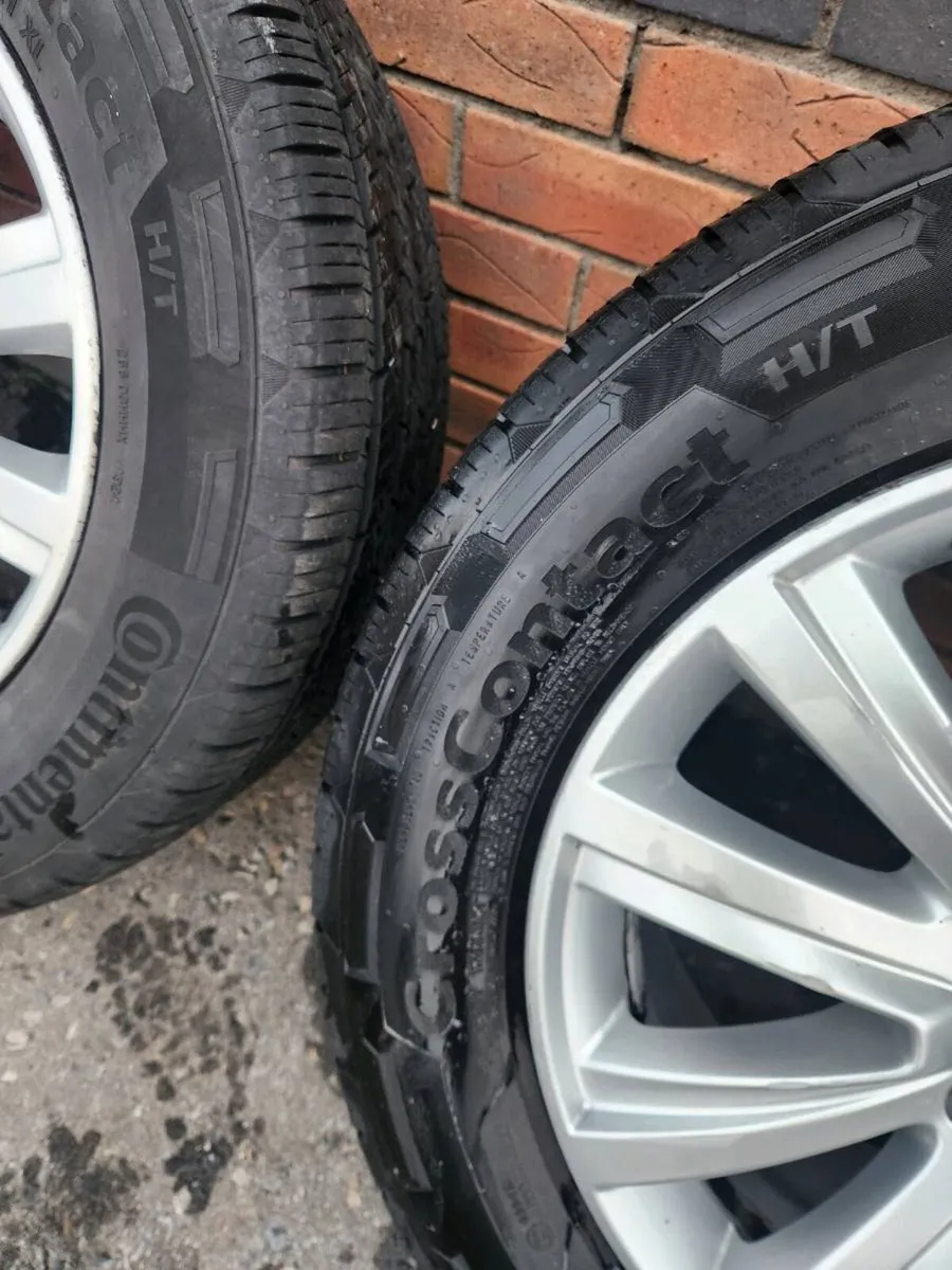 Alloys and tires 255 65 18 Continental - Image 3
