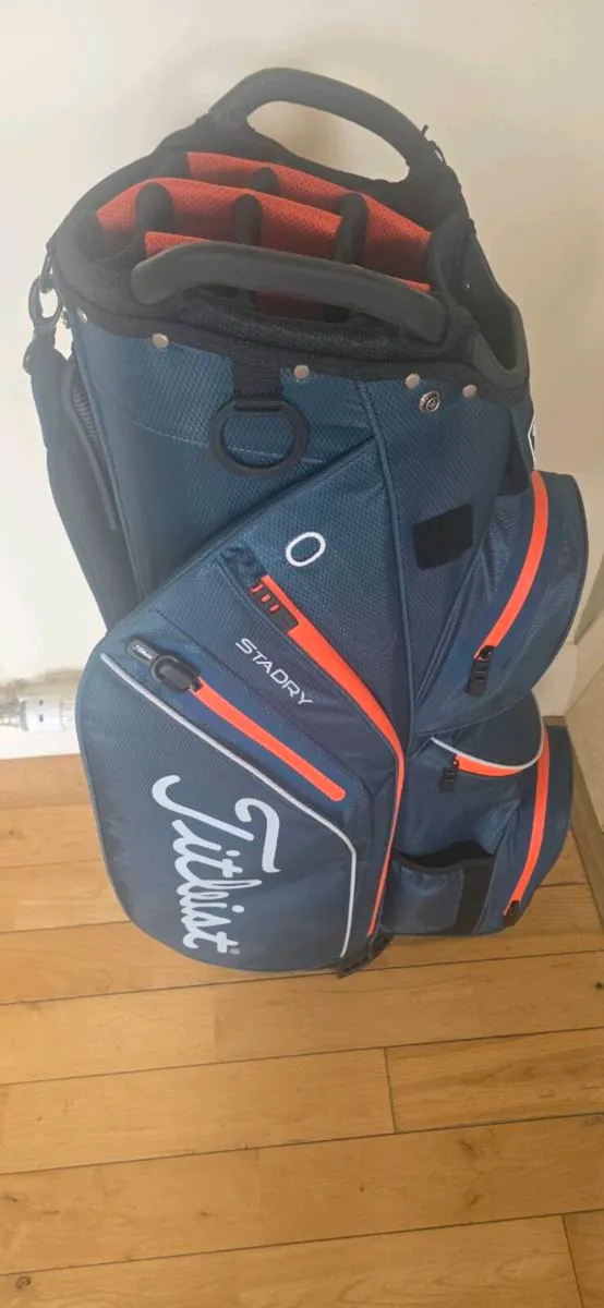 New Titleist STADRY waterproof cart bag - Image 2
